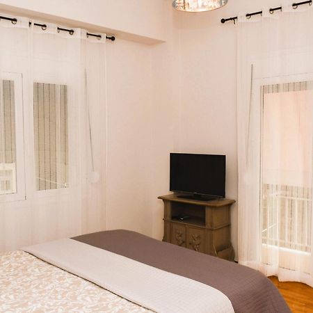 Ellis House Apartamento Agrinio Exterior foto