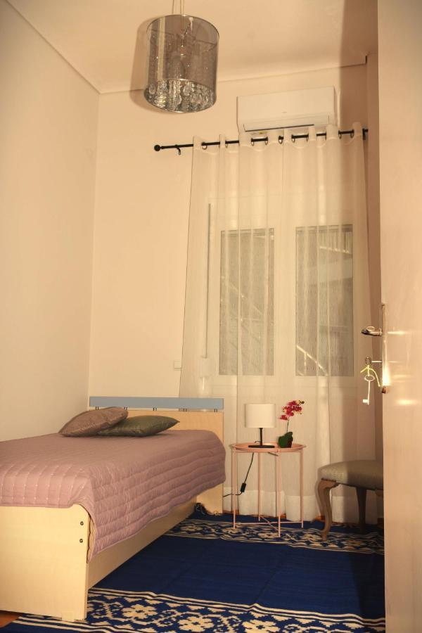 Ellis House Apartamento Agrinio Exterior foto